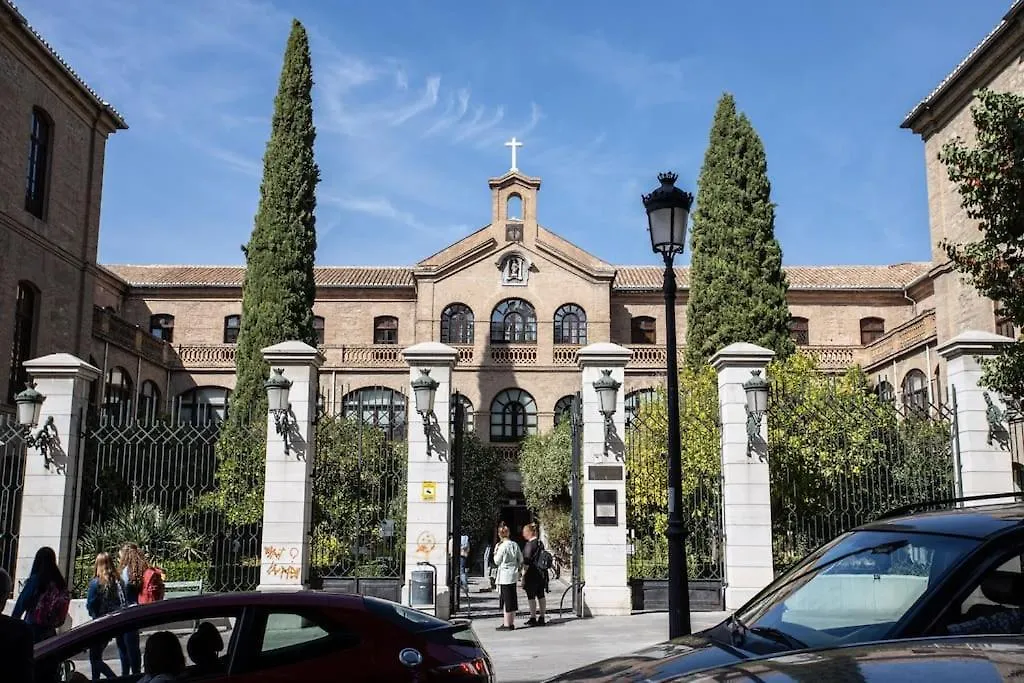 Appartamento Centrico Y Espacioso. Parking Gratuito. Granada Spagna